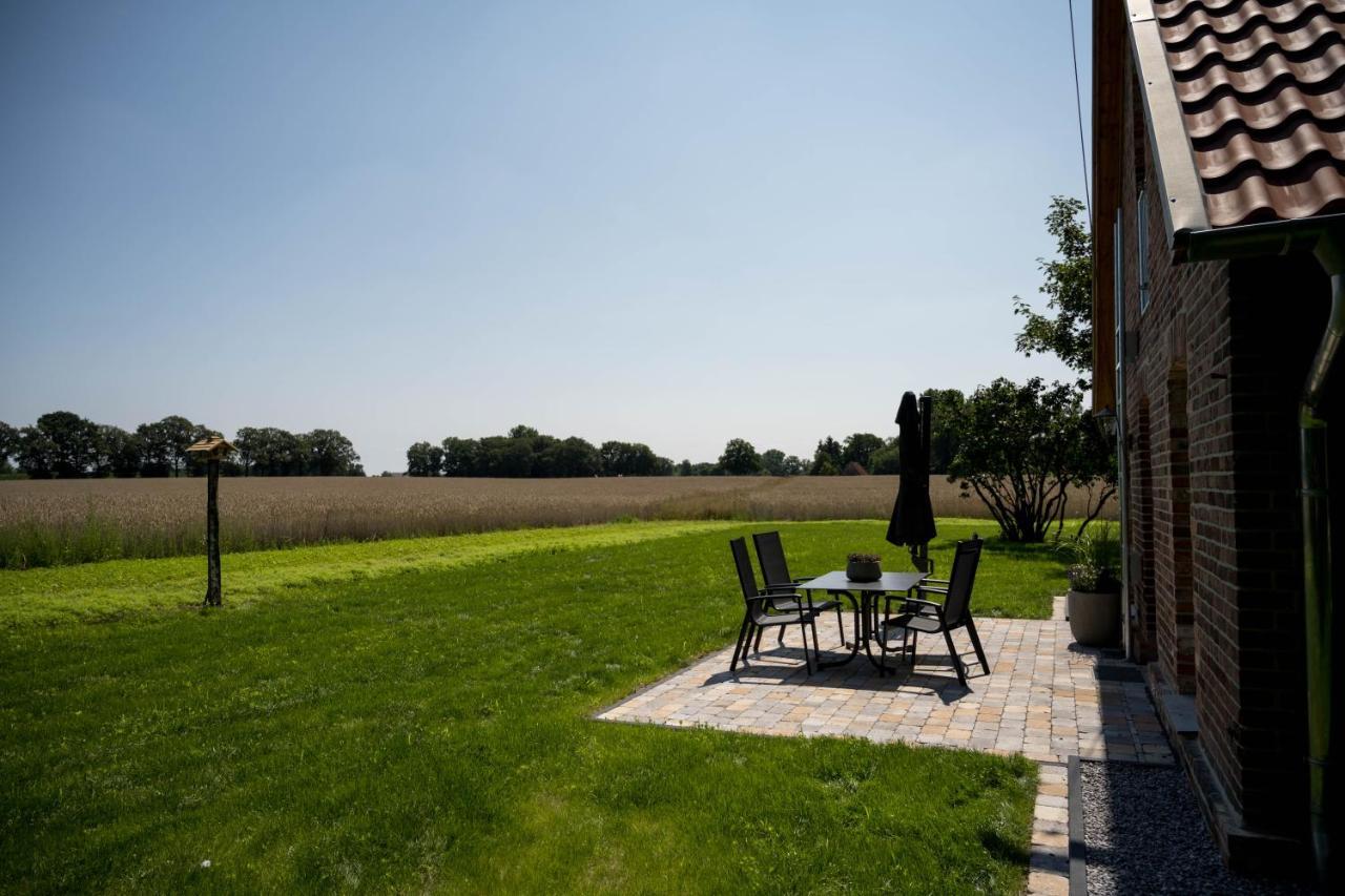 Zum Heuerling Ferienwohung Im Alten Stall Mit Sauna Versmold Exteriör bild