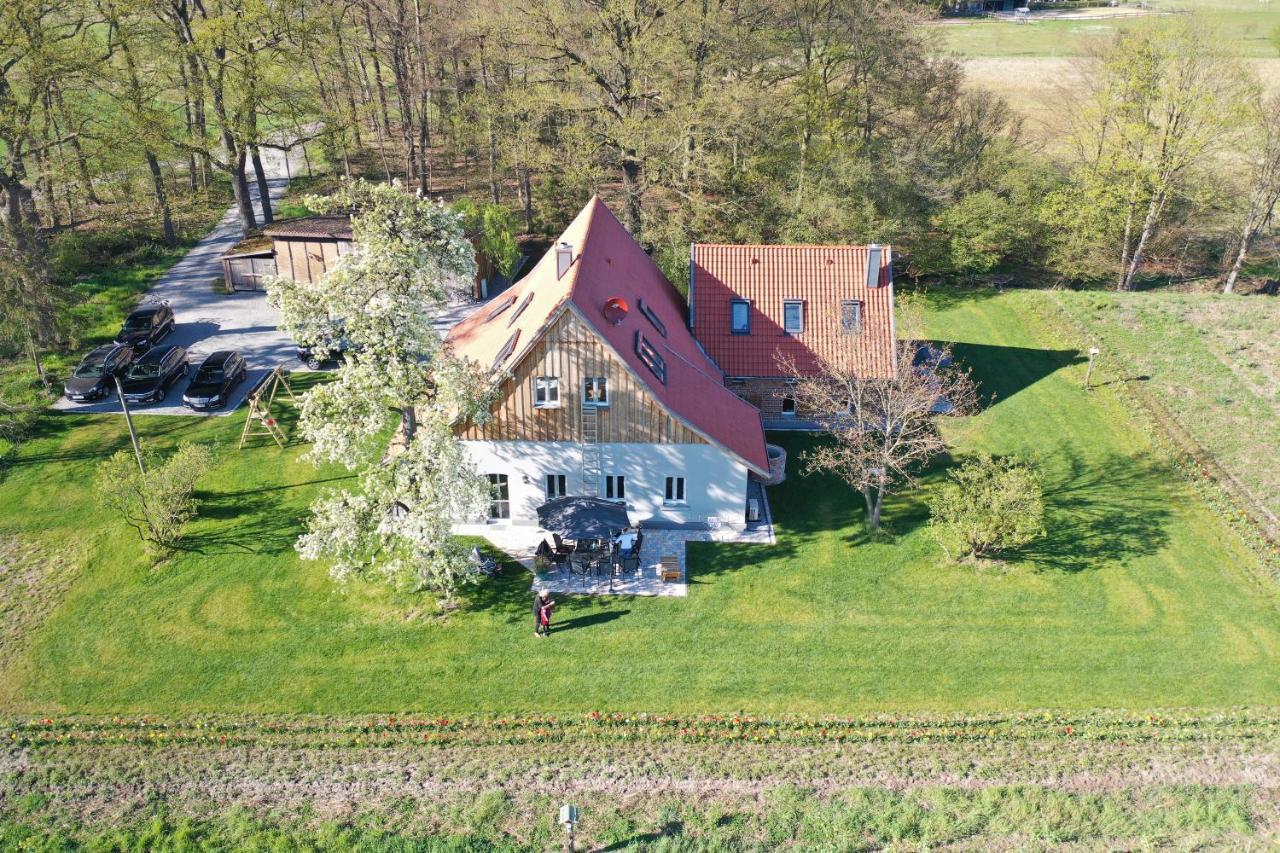 Zum Heuerling Ferienwohung Im Alten Stall Mit Sauna Versmold Exteriör bild